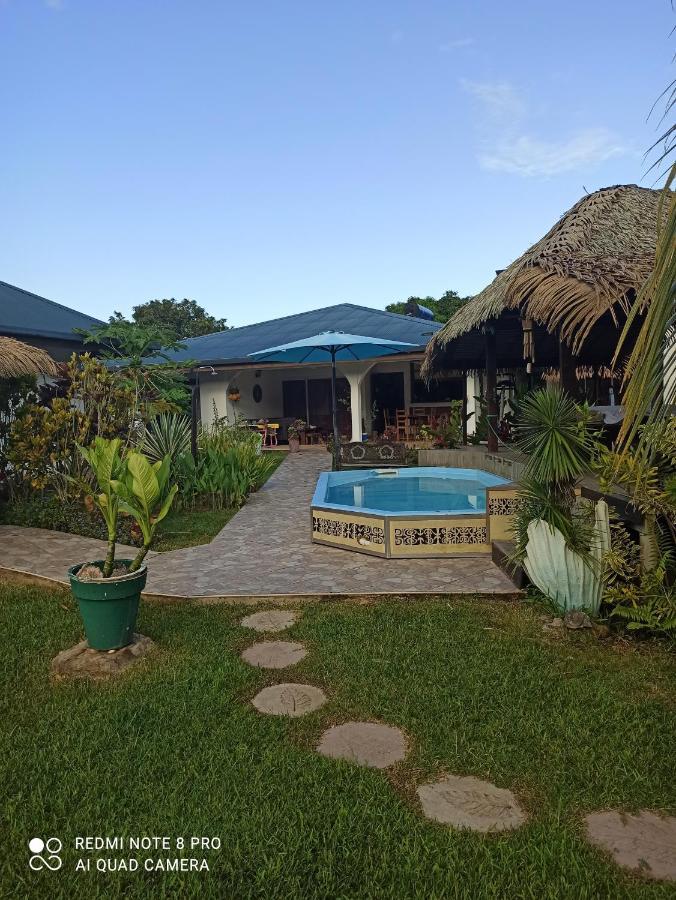 La Maison Du Voyage Tevaitoa Exterior foto